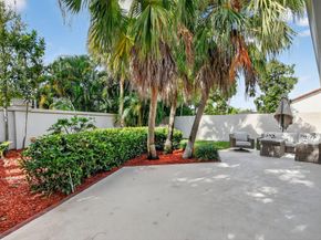 23045 Via Stel, Boca Raton FL 33433