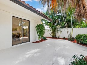 23045 Via Stel, Boca Raton FL 33433
