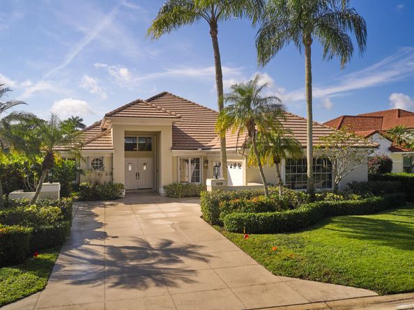 109 Golfview Court, Palm Beach Gardens FL 33418