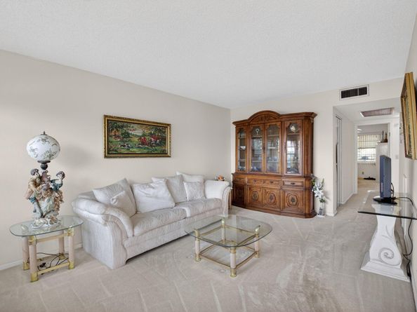 3044 Lincoln C, Boca Raton FL 33434