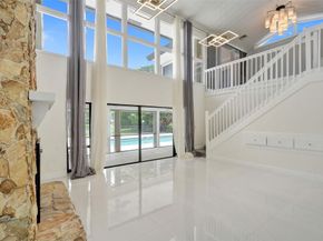 7475 Estrella Cir, Boca Raton FL 33433