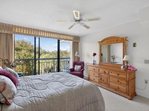 2581 Village Boulevard 401, West Palm Beach FL 33409