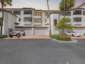 4401 N Ocean Boulevard