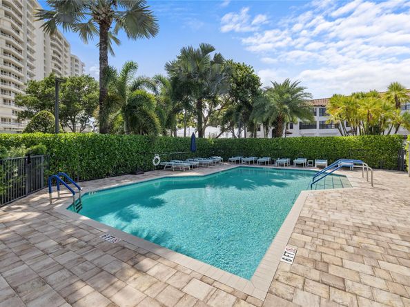 4401 N Ocean Boulevard 16, Boca Raton FL 33431
