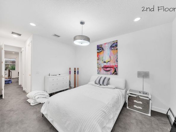 23008 Clear Echo Drive 11, Boca Raton FL 33433