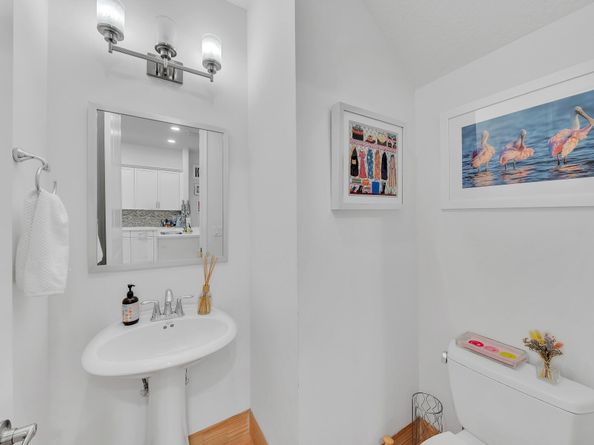 23008 Clear Echo Drive 11, Boca Raton FL 33433