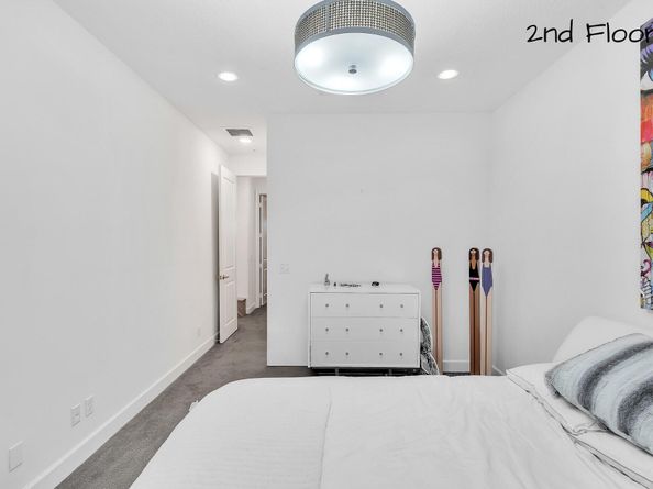 23008 Clear Echo Drive 11, Boca Raton FL 33433