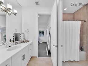 23008 Clear Echo Drive 11, Boca Raton FL 33433