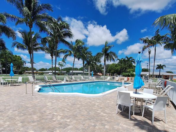155 N High Point Boulevard A, Boynton Beach FL 33435