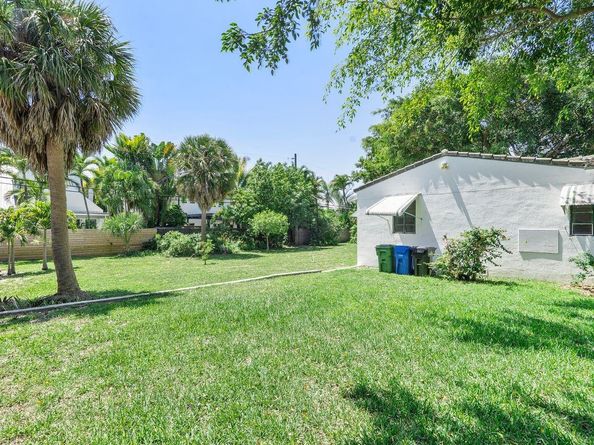 739 N Victoria Park Rd, Fort Lauderdale FL 33304