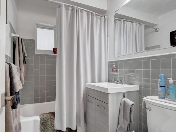 1743 NE 27th St, Wilton Manors FL 33334