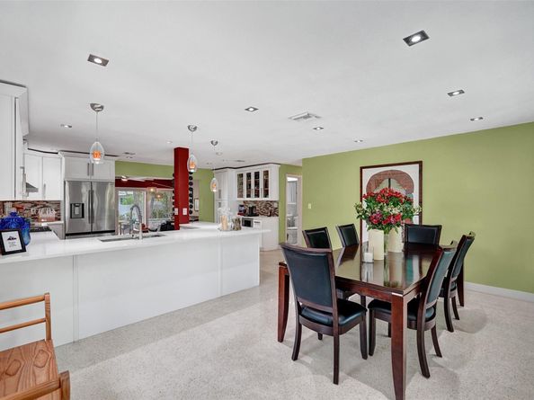 1743 NE 27th St, Wilton Manors FL 33334