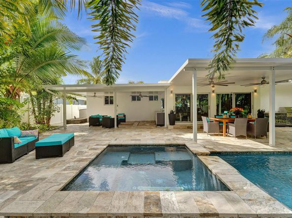 1743 NE 27th St, Wilton Manors FL 33334
