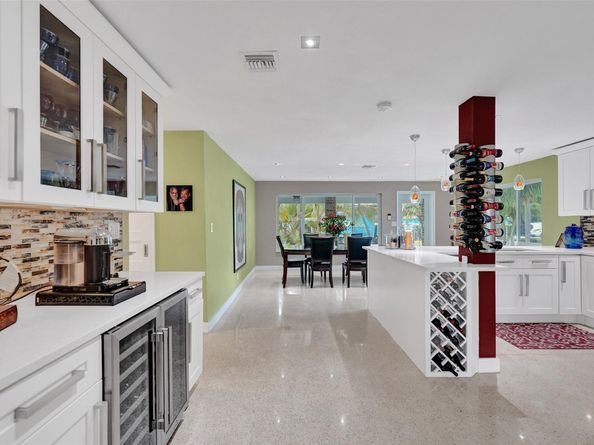 1743 NE 27th St, Wilton Manors FL 33334