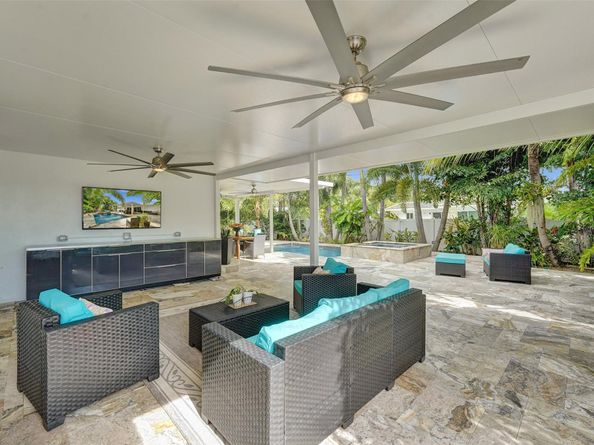 1743 NE 27th St, Wilton Manors FL 33334