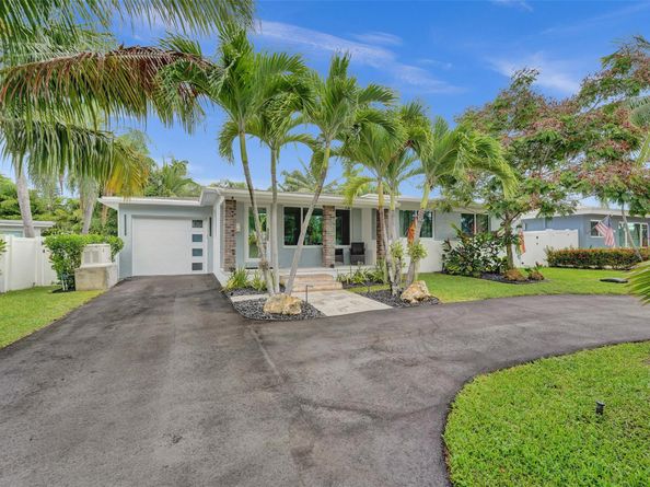 1743 NE 27th St, Wilton Manors FL 33334