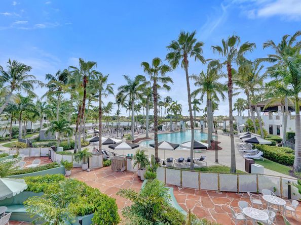 526 5th Terrace, Palm Beach Gardens FL 33418