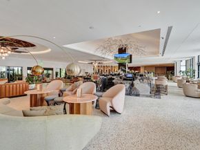 526 5th Terrace, Palm Beach Gardens FL 33418