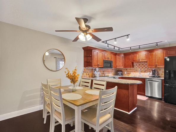 526 5th Terrace, Palm Beach Gardens FL 33418