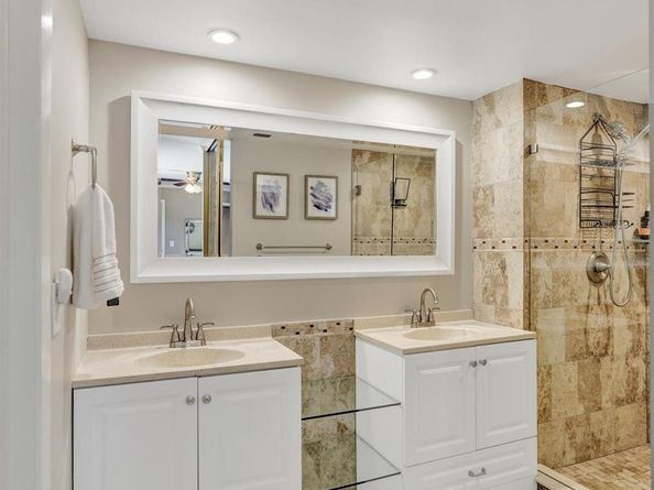 526 5th Terrace, Palm Beach Gardens FL 33418