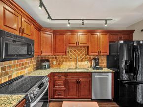 526 5th Terrace, Palm Beach Gardens FL 33418