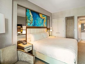 551 N Fort Lauderdale Beach Blvd H803, Fort Lauderdale FL 33304