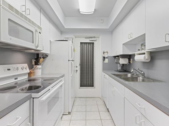 1198 Hillsboro Mile 128, Hillsboro Beach FL 33062