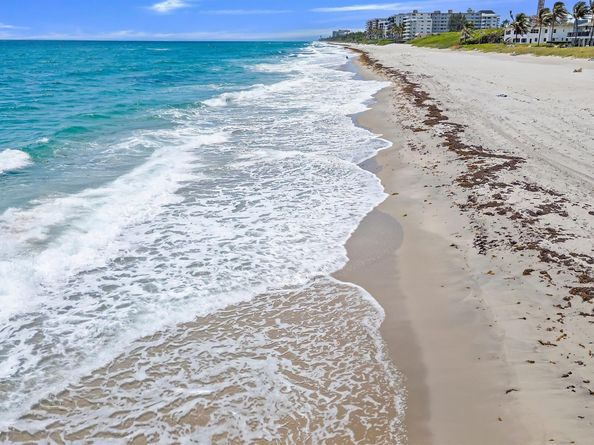 1198 Hillsboro Mile 128, Hillsboro Beach FL 33062