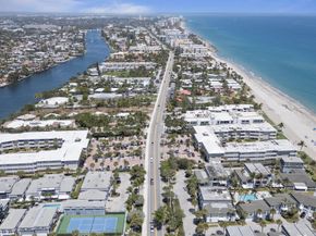 1198 Hillsboro Mile 128, Hillsboro Beach FL 33062
