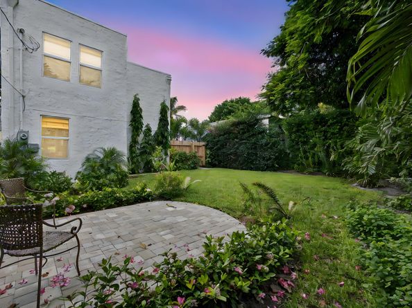 825 34th Street, West Palm Beach FL 33407