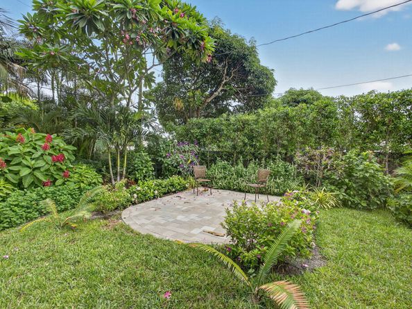 825 34th Street, West Palm Beach FL 33407