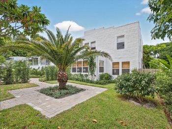 825 34th Street