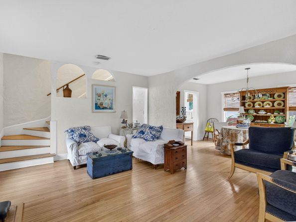 825 34th Street, West Palm Beach FL 33407