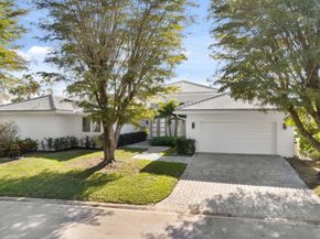 11166 Isle Brook Court, Wellington FL 33414