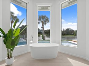 11166 Isle Brook Court, Wellington FL 33414