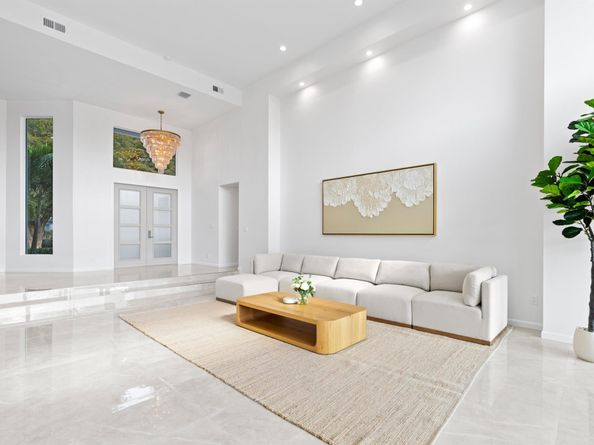 11166 Isle Brook Court, Wellington FL 33414