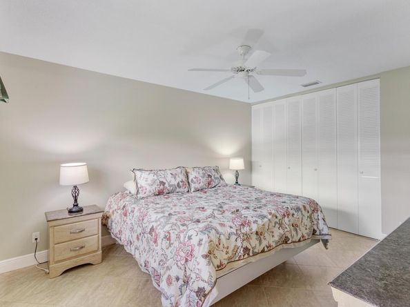 2995 Crosley Drive W B, Greenacres FL 33415