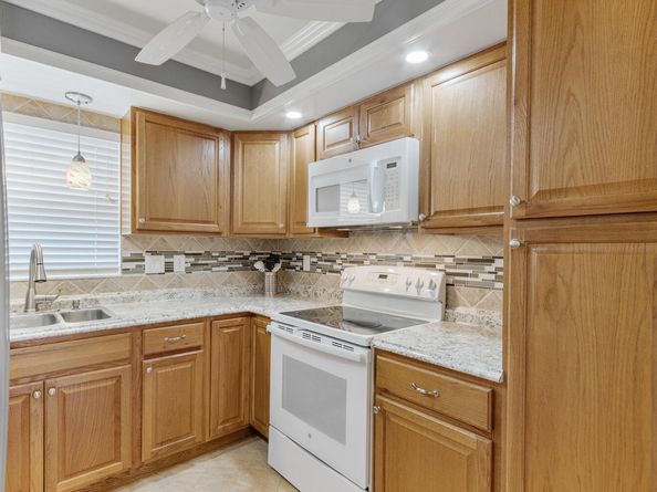 2995 Crosley Drive W B, Greenacres FL 33415