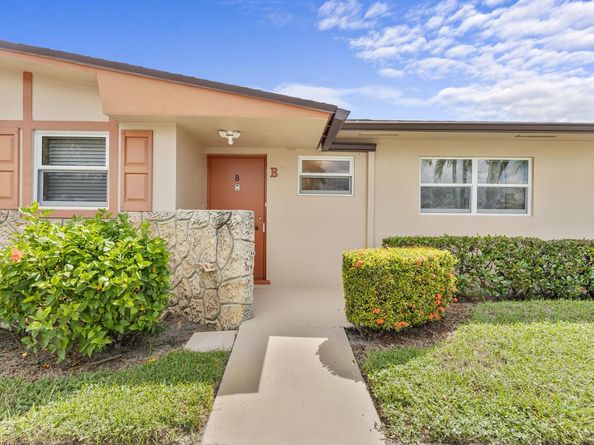 2995 Crosley Drive W B, Greenacres FL 33415