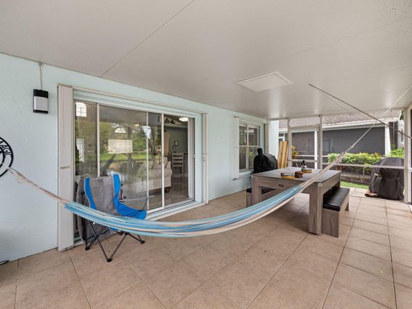 126 Hammocks Court, Greenacres FL 33413
