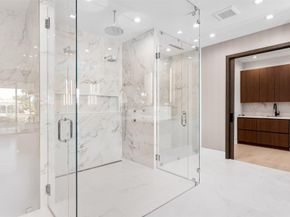 2733 NE 16th St, Fort Lauderdale FL 33304