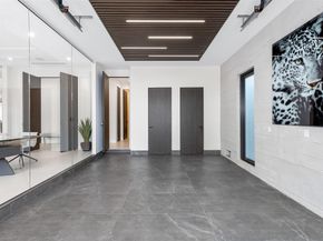2733 NE 16th St, Fort Lauderdale FL 33304