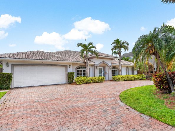 41 Castle Harbor Island, Fort Lauderdale FL 33308