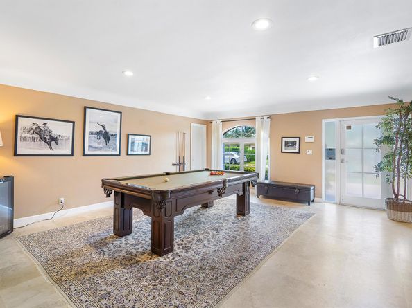 41 Castle Harbor Island, Fort Lauderdale FL 33308