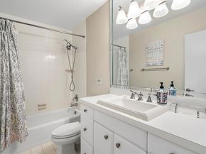 41 Castle Harbor Island, Fort Lauderdale FL 33308