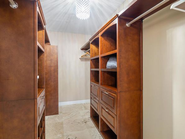 41 Castle Harbor Island, Fort Lauderdale FL 33308