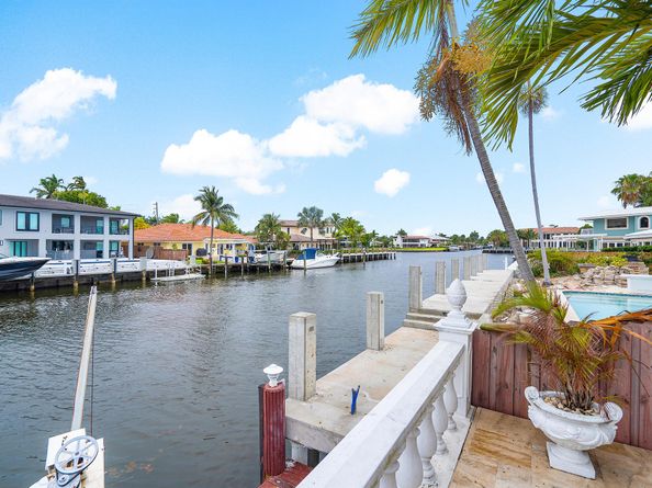 41 Castle Harbor Island, Fort Lauderdale FL 33308