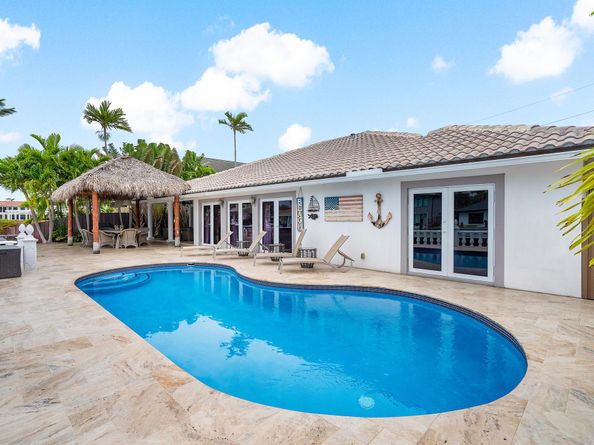 41 Castle Harbor Island, Fort Lauderdale FL 33308