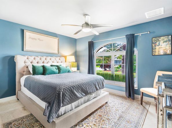 41 Castle Harbor Island, Fort Lauderdale FL 33308