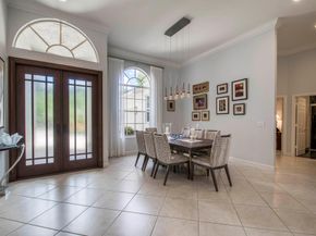 37 Bermuda Lake Drive, Palm Beach Gardens FL 33418